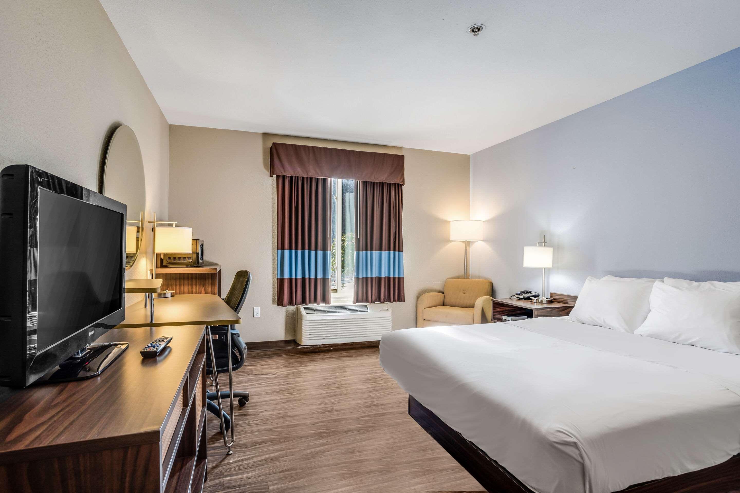 Quality Inn Calvert City - Paducah East Экстерьер фото