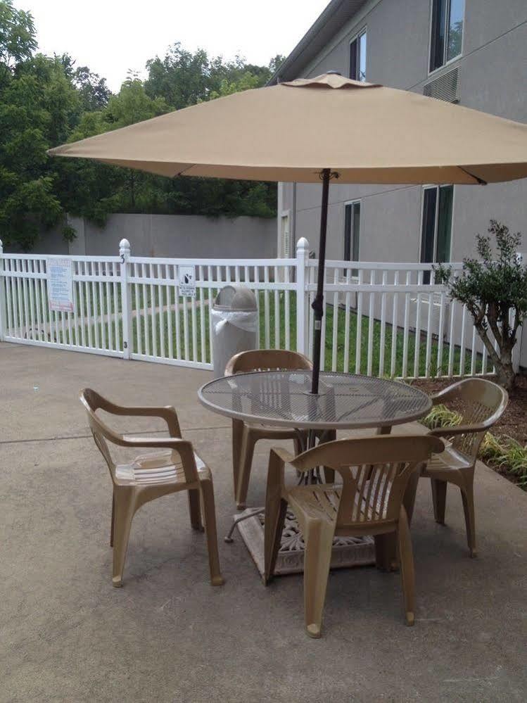 Quality Inn Calvert City - Paducah East Экстерьер фото