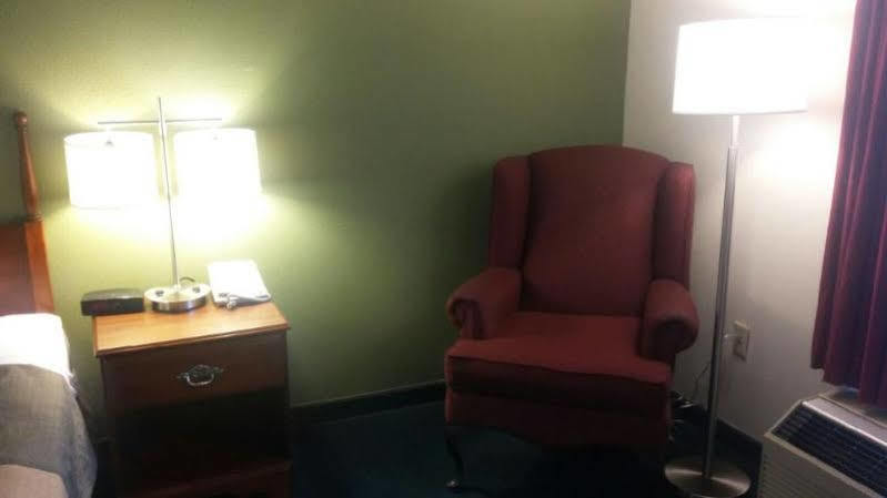 Quality Inn Calvert City - Paducah East Экстерьер фото